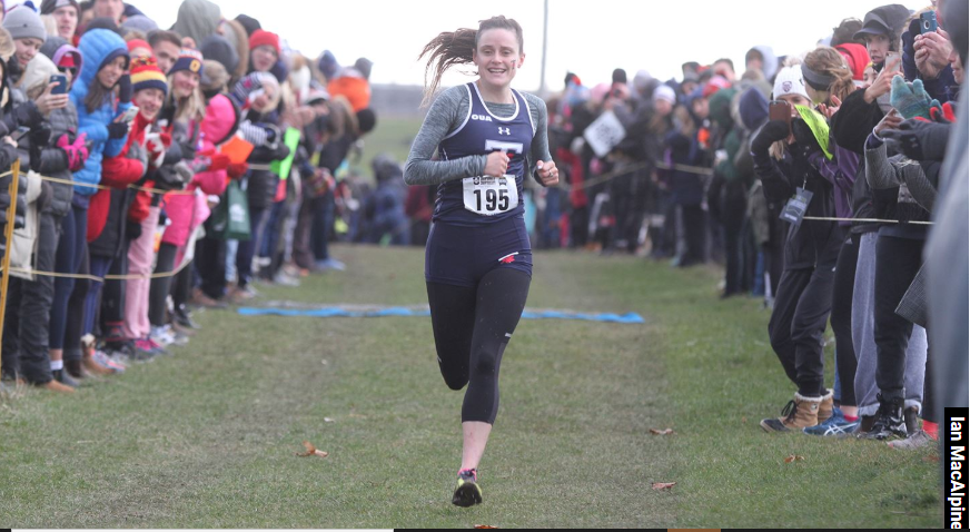 Lucia Stafford wins Gold at USport XC Nationals in Kingston 2019